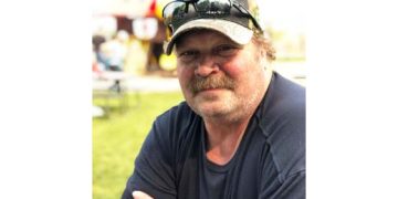 DeWayne  Hanson, 63