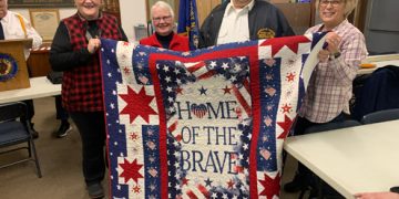 Legion Members Receive Quilts