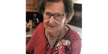 Donna Eisenschenk, 95