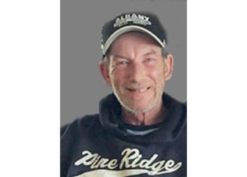 Robert “Bob, UB” Monnens, 63