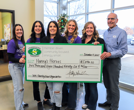 Stearns Electric Employees Donate Nearly $5,900 To Henry’s Heroes