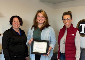 Chamber Ambassador Visits Tidy Tails Grooming