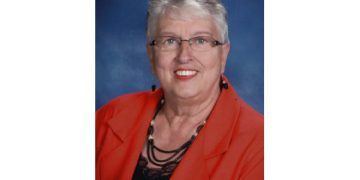 Theresia D. Thomes, 82