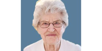 Martha Salzer, 95