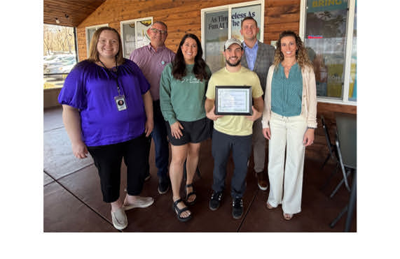 Cold Spring Chamber Ambassador Visit: Cozy’s Lakeside Bar & Grill