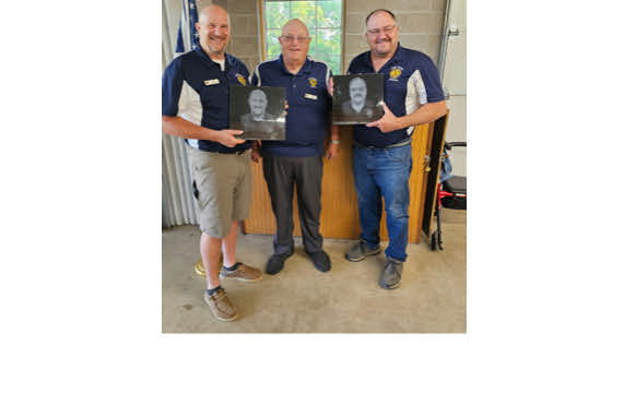 Cold Spring Lions Present 25 Year Service Awards
