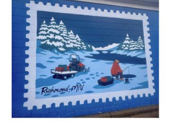 Richmond Mural Celebrates Community, Seasons and Birthplace of the Pontoon